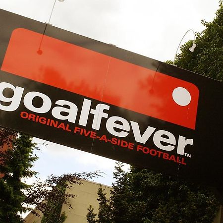 Goalfever Sports & Guesthouse 埃森 外观 照片